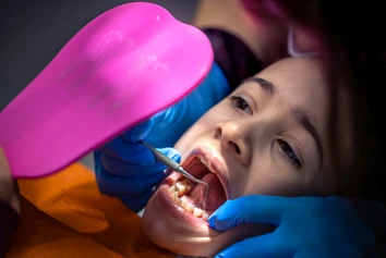 Child-friendly paediatric dental care and special care dentistry consultation